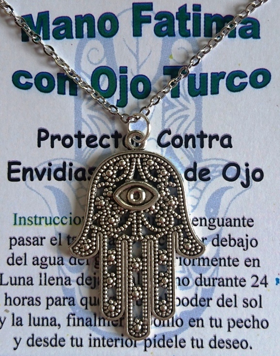 Amuleto Mano de Fatima calada con Ojo