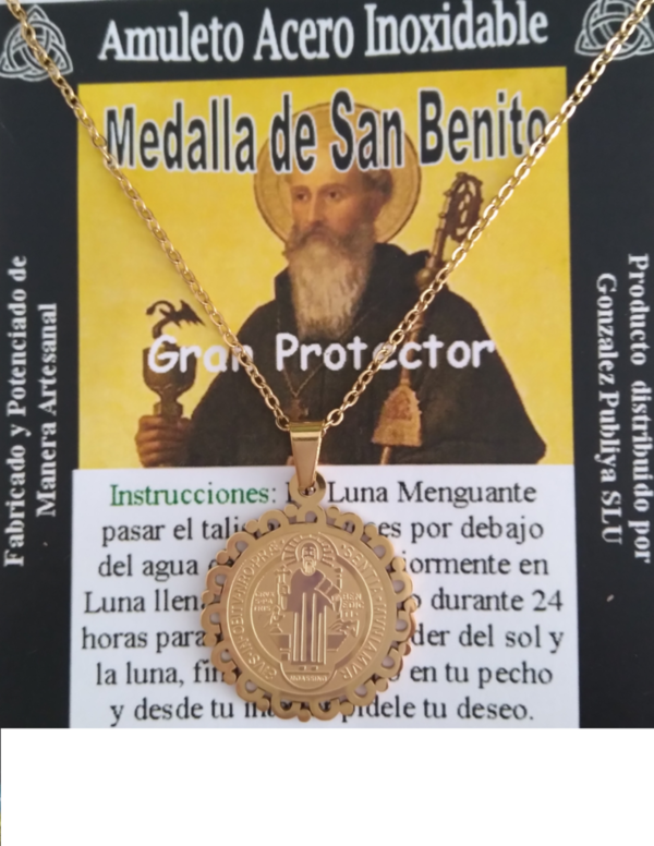 Amuleto Artesano Dorado de Acero Inoxidable San Benito 2,5 cm de Diámetro. Con Cadena.
